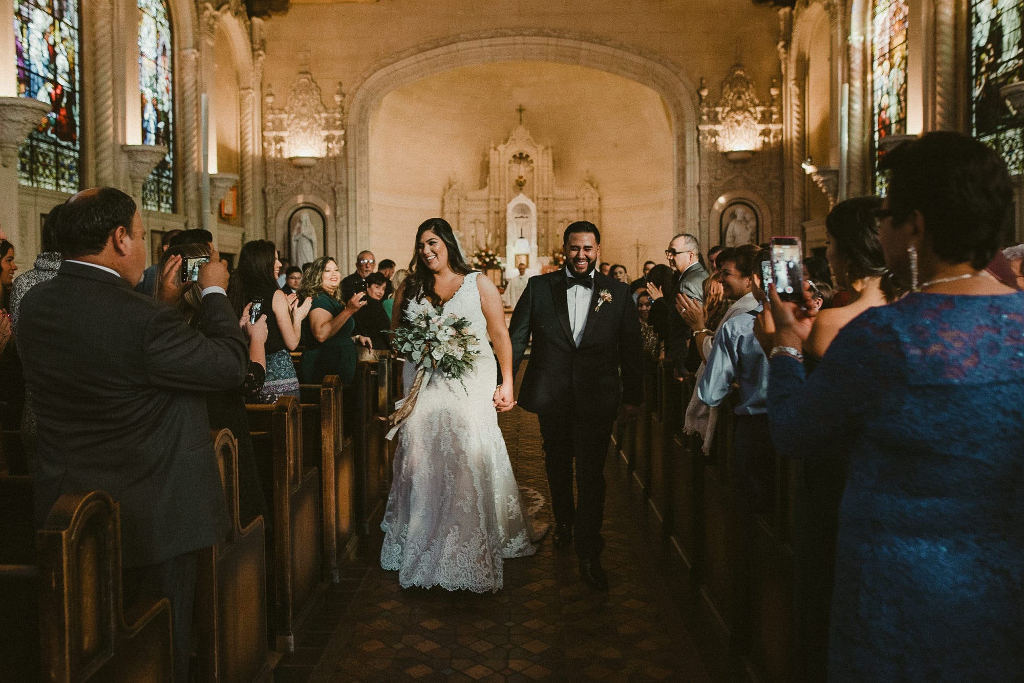 10 Steps to Live Stream your Wedding For Free